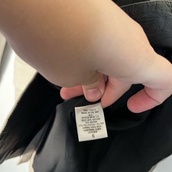 A.L.C Grey/Taupe Silk Lined Single Button Blazer with Lamb Skin Lapels Size 6 - Picture 4 of 9